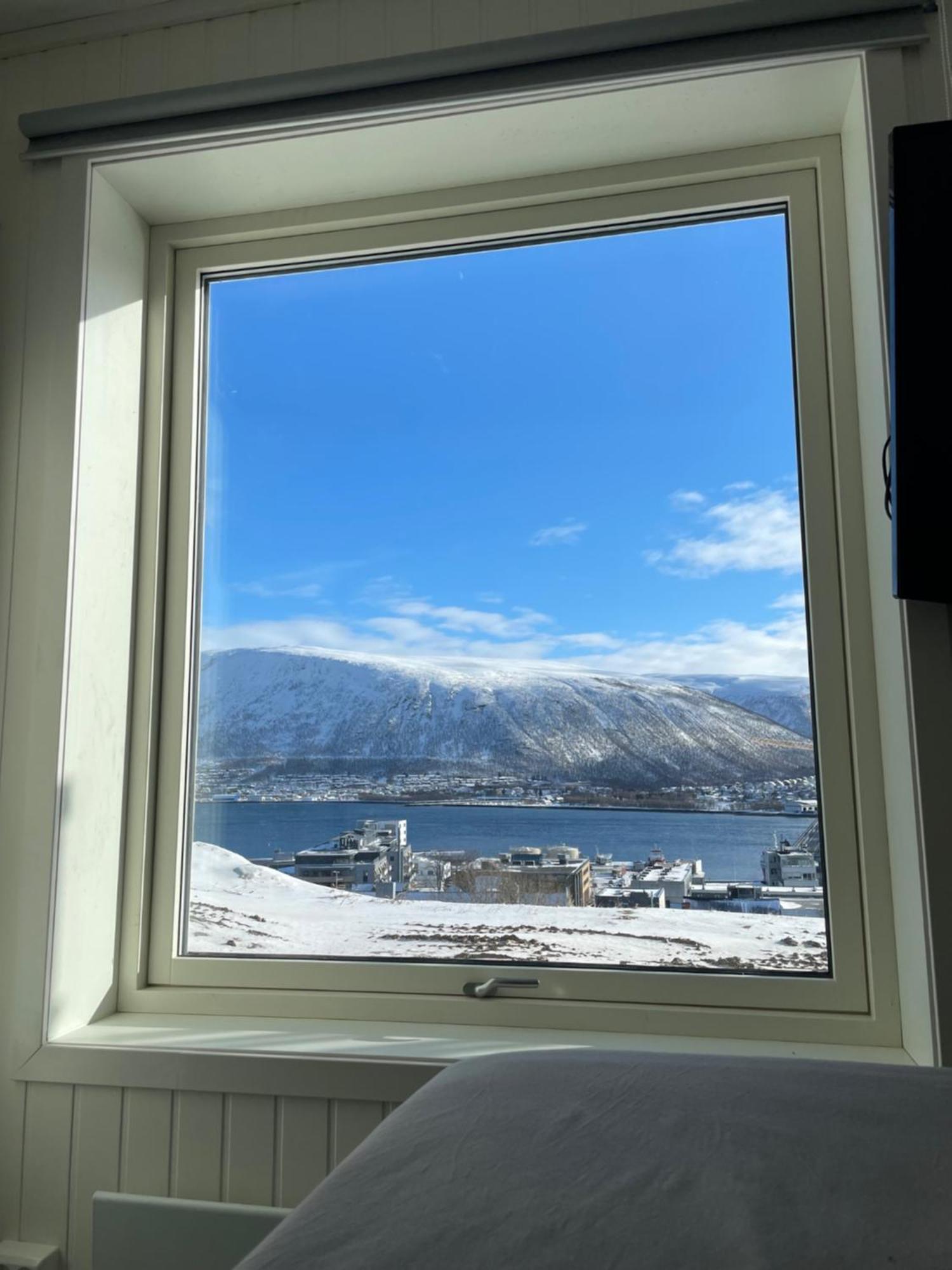 Апартаменты Tromso Skyline Sanctuary Экстерьер фото